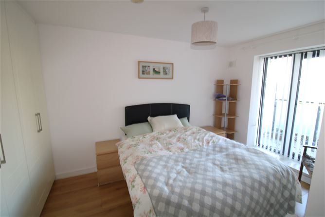 6 Weavers Hall, Clonsilla,   Dublin 15