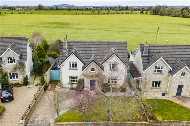 48 Old Mill Race, Athgarvan, Newbridge, Co. Kildare