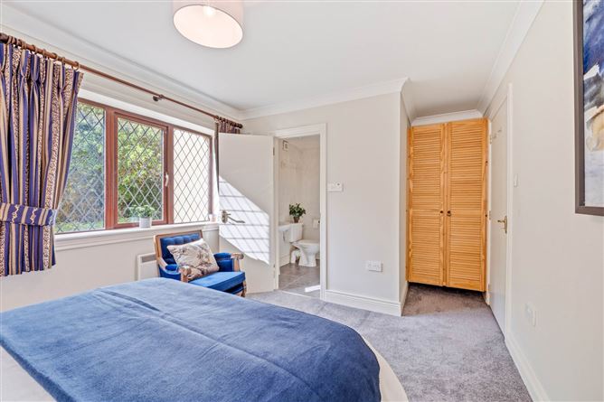 9 Bayview Court, Loughatalia, Galway, County Galway