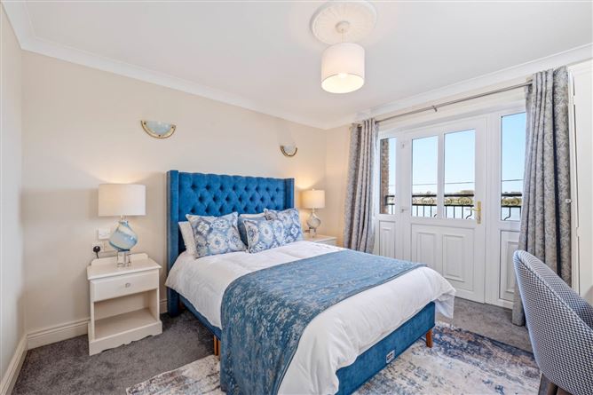 9 Bayview Court, Loughatalia, Galway, County Galway