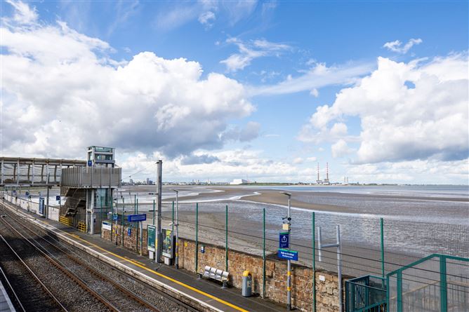 https://photos-a.propertyimages.ie/media/6/7/5/4999576/9cd550d1-60cc-43fb-9576-4cecf39d5e2f_l.jpg