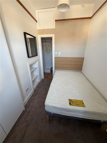 Flat 5, 47 North Circular Road, Dublin 7