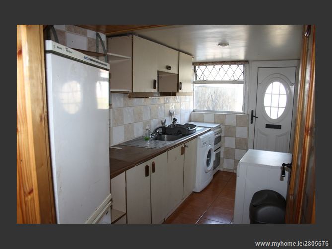 Main Street, Castlemartyr, Midleton, Cork