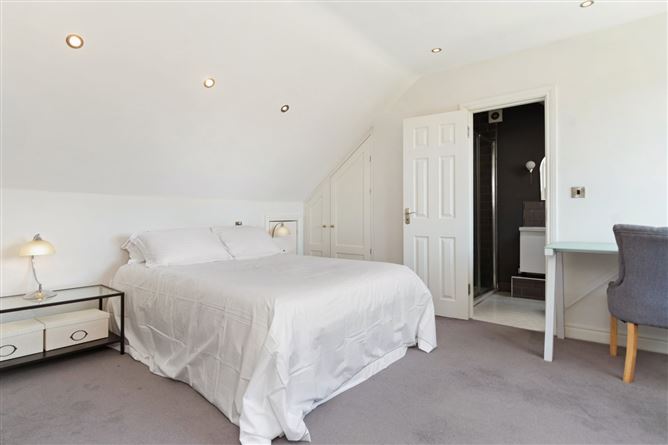 98a Landscape Park, Churchtown, Dublin 14