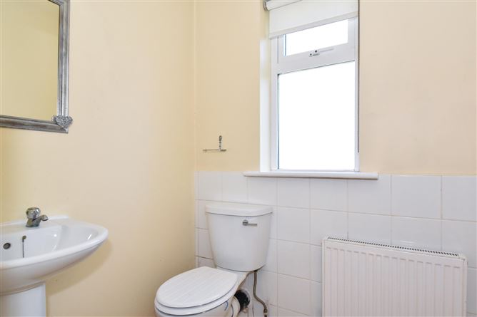 120 Woodfield, Galway Road, Tuam, Co. Galway