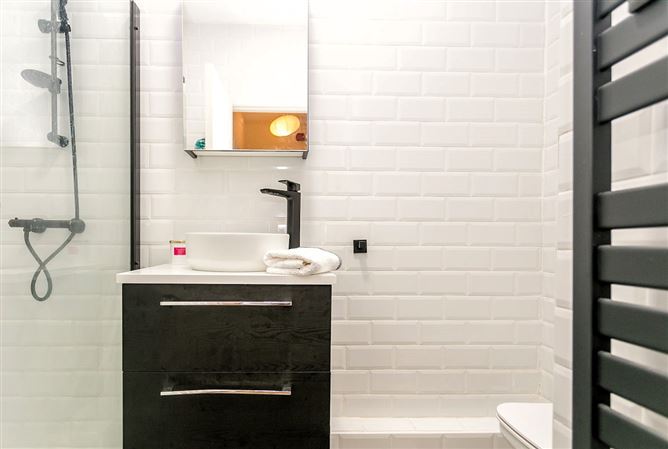 16 York Court, York Road, Dun Laoghaire, Co Dublin