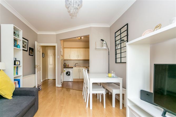 16 York Court, York Road, Dun Laoghaire, Co Dublin