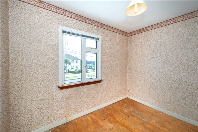 Neidín, 96 Earlswood Estate, The Lough, Cork City
