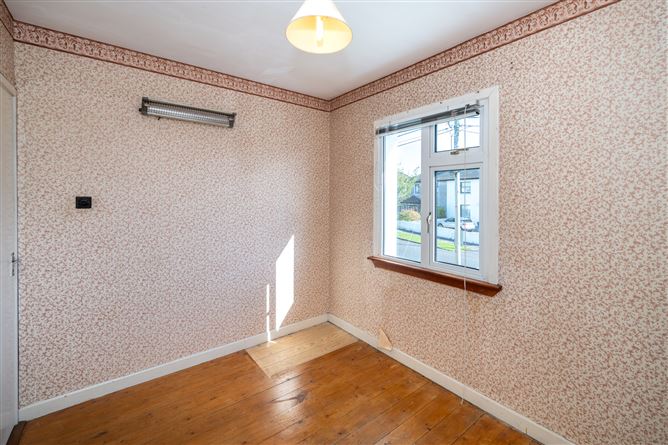 Neidín, 96 Earlswood Estate, The Lough, Cork City