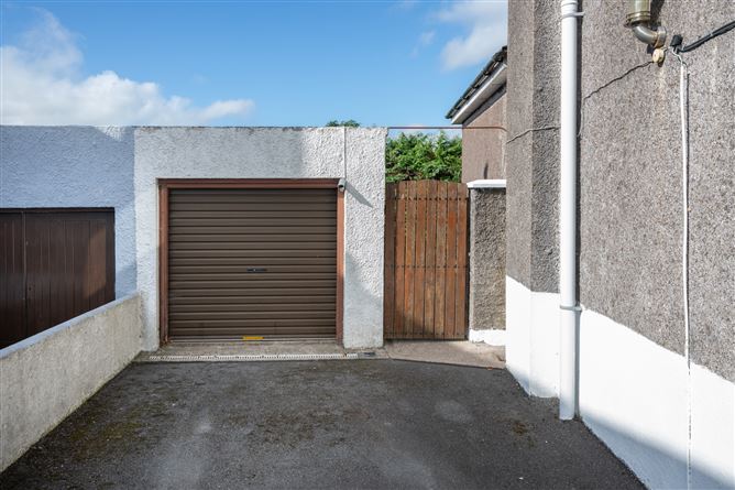 Neidín, 96 Earlswood Estate, The Lough, Cork City