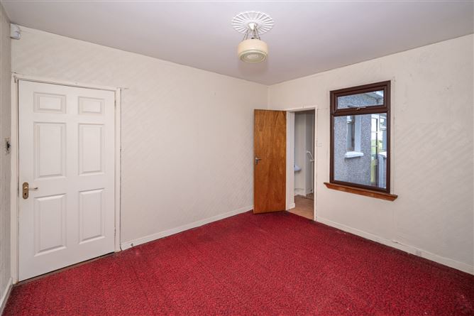 Neidín, 96 Earlswood Estate, The Lough, Cork City