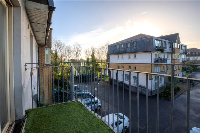 9 The Sycamore, Clonshaugh Woods, Clonshaugh, Dublin 17