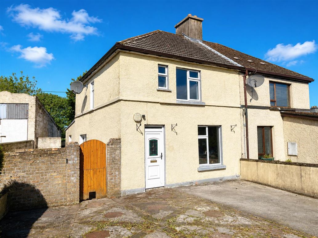 69 Jink's Avenue, Sligo