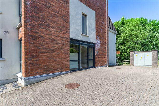 Photo 16 of 18 — 29 Johnston Court, Church Street, Cavan
