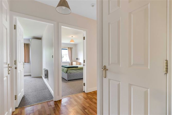 29 Johnston Court, Church Street, Cavan