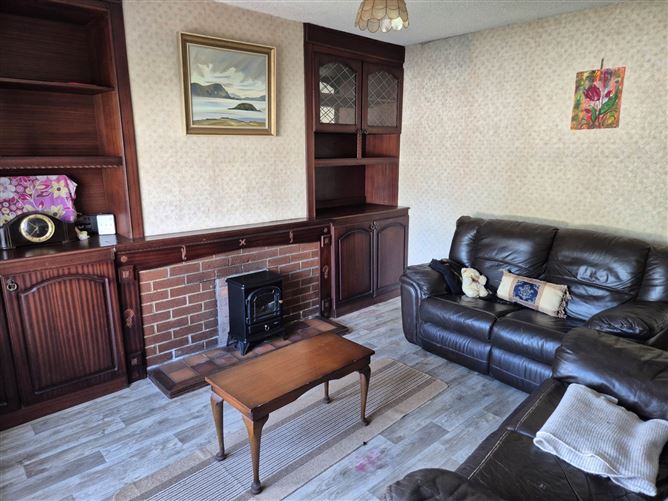 2 Magheross Drive, Carrickmacross, County Monaghan