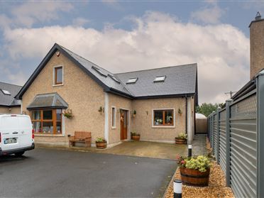 7 Hardy's Lane, Blackrock, Louth
