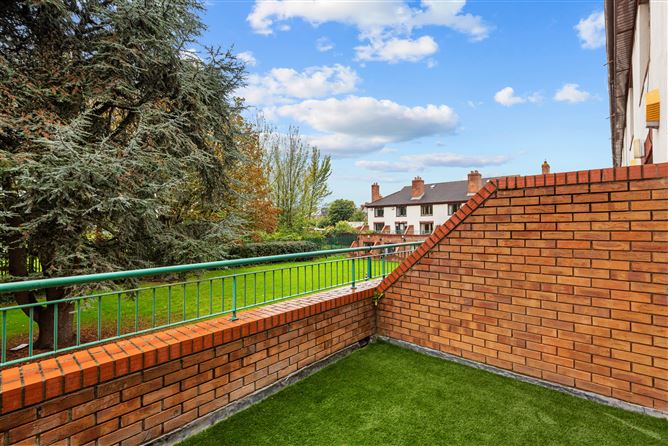 19 Lissenfield, Rathmines, Dublin 6