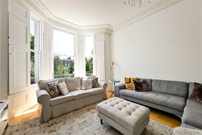 Ivy & Portobello,London,Greater London,United Kingdom
