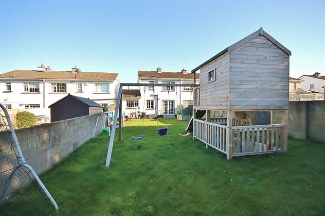 38 The Grove, Kingswood Heights, Dublin 24