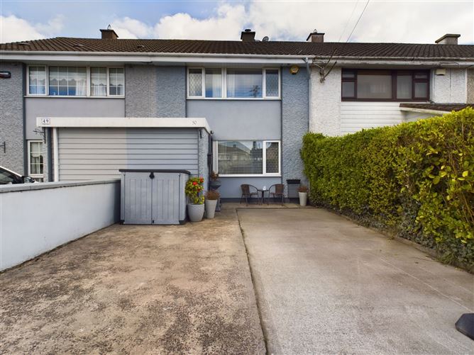 50 Woodlawn Grove, Cork Road, Waterford Sherry FitzGerald John Rohan
