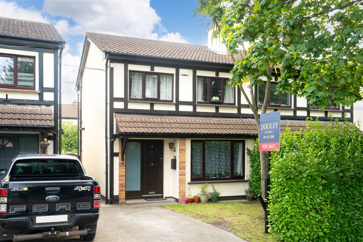 43 The Lawn, Woodbrook Glen, Bray, Wicklow