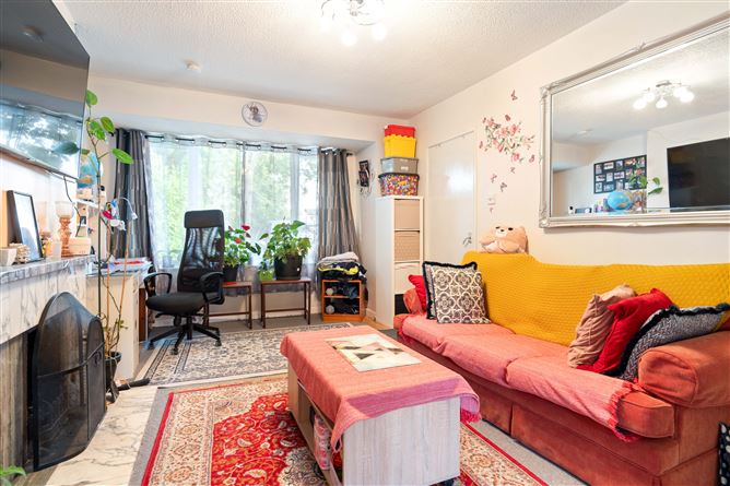 43 The Lawn, Woodbrook Glen, Bray, Wicklow