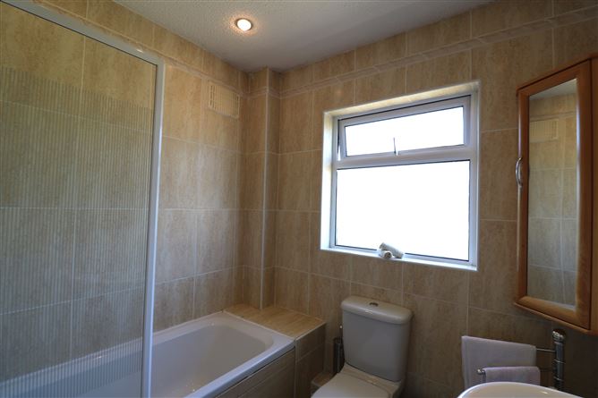584 Riverforest, Leixlip, Co. Kildare , Leixlip, Kildare