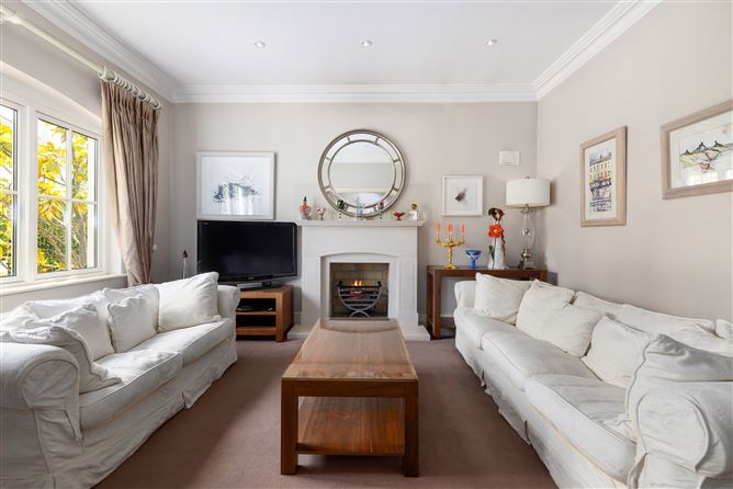 3 Cairnbrook, Carrickmines, Dublin 18