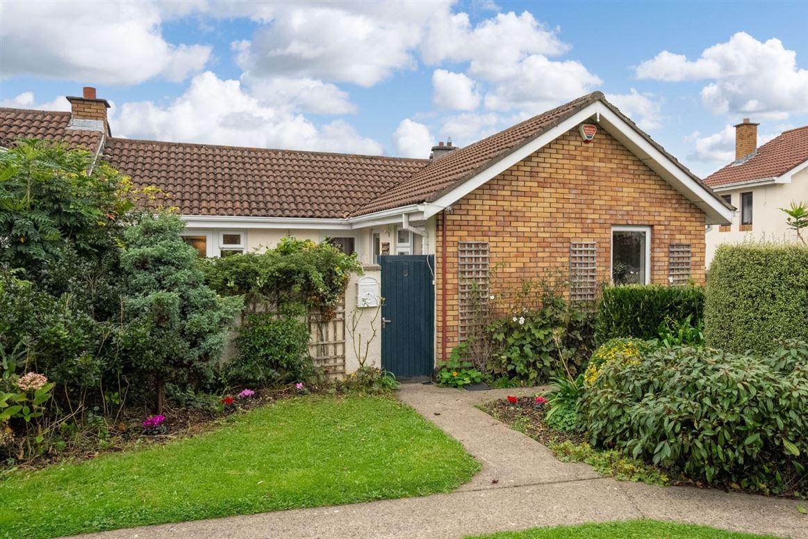 5 Rosemount Court, Rosemount Terrace, Blackrock, Co. Dublin