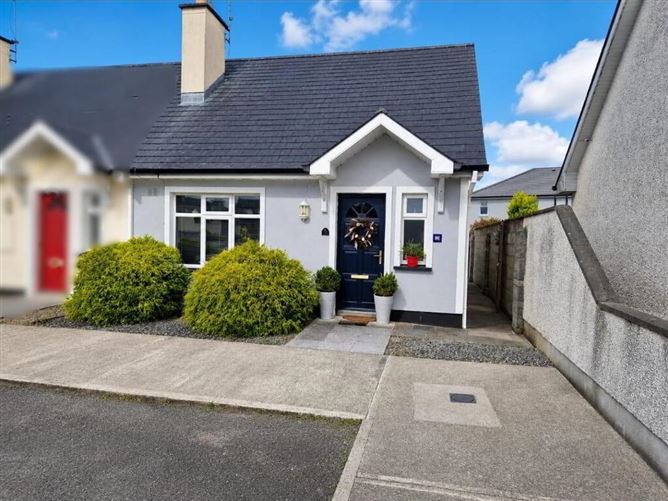 12 Kilkeevin Park, Castlerea, Roscommon