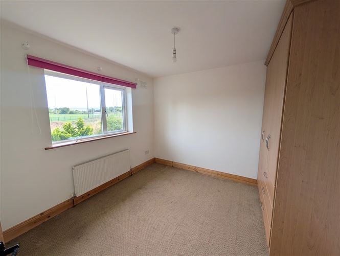 Photo 17 of 20 — 122 Carrig Rua, Nenagh, Co. Tipperary