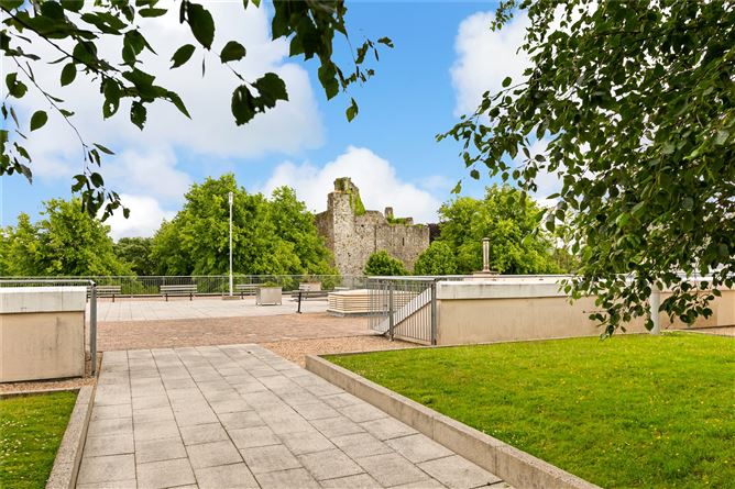 9 Earls Court, Lyreen Manor, Maynooth, Co. Kildare