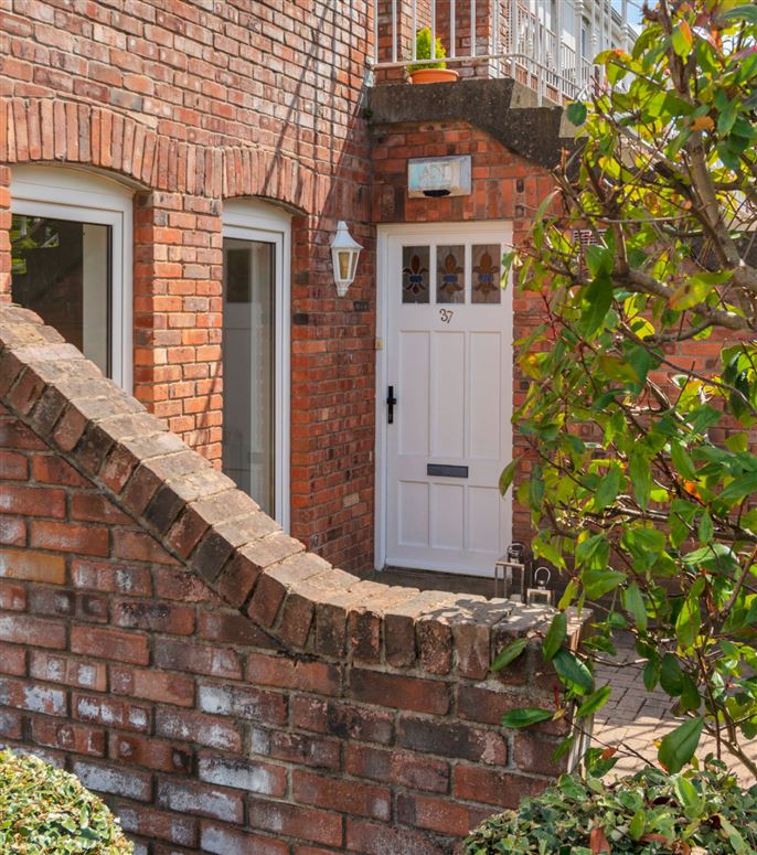 37 Abbeyfield, Milltown, Dublin 6 DNG Terenure 4605876 MyHome.ie