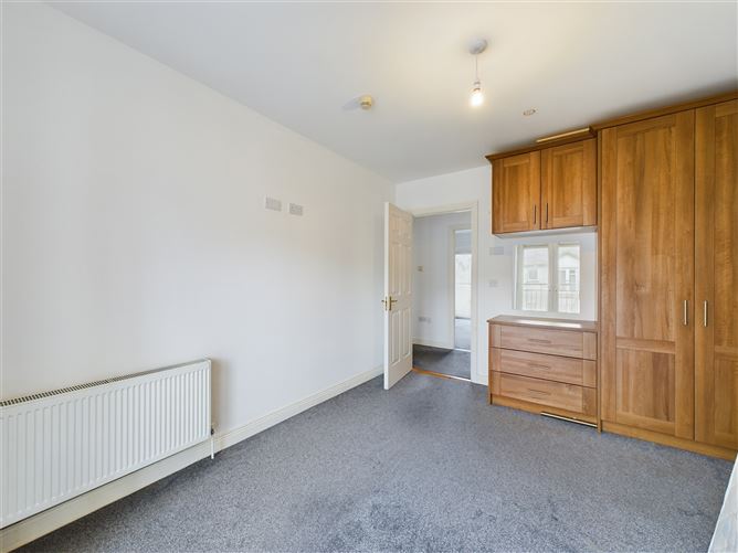 17 Inis Clair, Kildysart Road, Ennis, Co. Clare