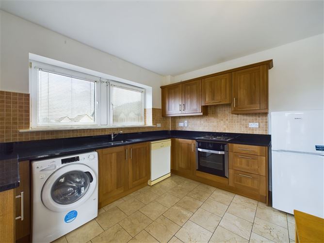 17 Inis Clair, Kildysart Road, Ennis, Co. Clare