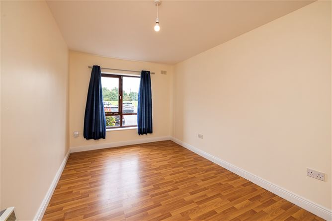 37 The Green Larch Hill, Santry, Dublin 9