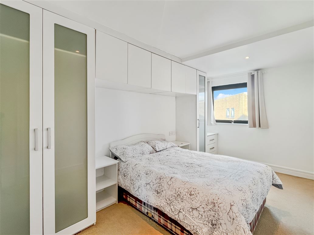 45 Cuirt Seoige, Bohermore, Galway