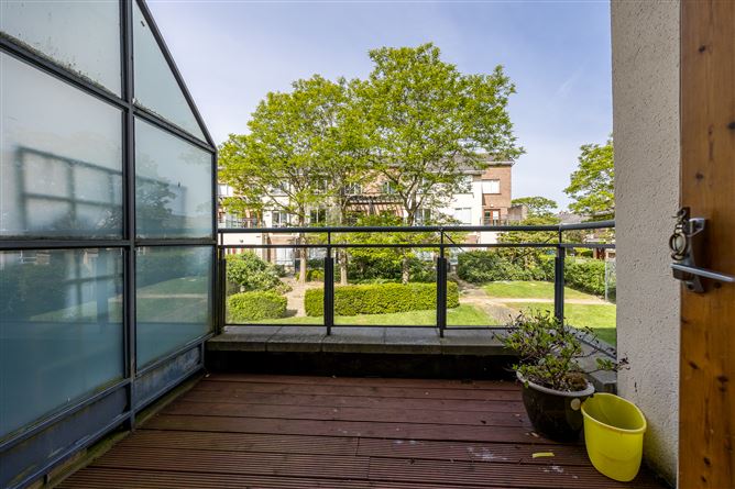 94 Ivy Court, Beaumont, Dublin 9