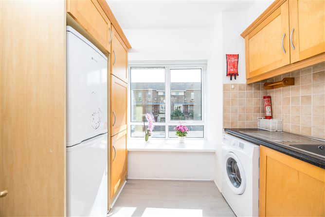 94 Ivy Court, Beaumont, Dublin 9