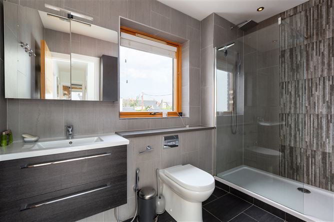 2 Terenure Square, Terenure Road North, Terenure, Dublin 6W