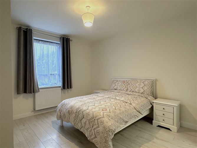79 Cnoc an Chaislean, Oranmore, Co. Galway