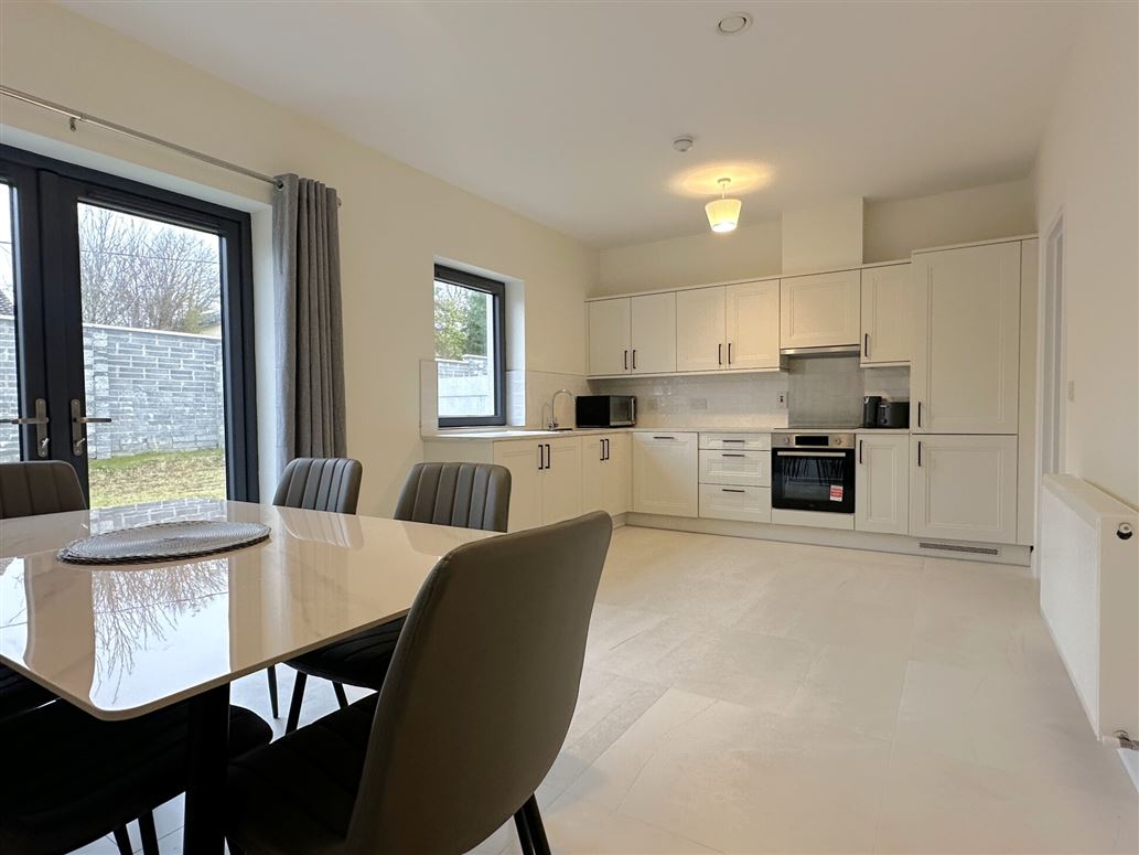 79 Cnoc an Chaislean, Oranmore, Co. Galway