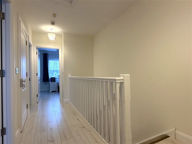 79 Cnoc an Chaislean, Oranmore, Co. Galway