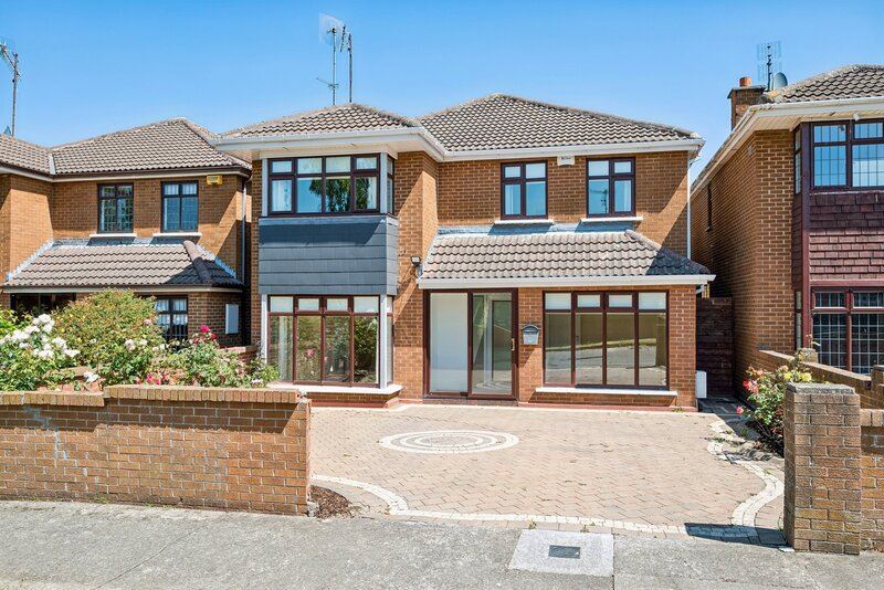 54 Sefton, Rochestown Ave, Dun Laoghaire, Co. Dublin