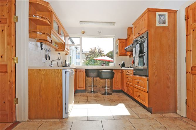 11 Tullyglass Court, Shannon, Co. Clare