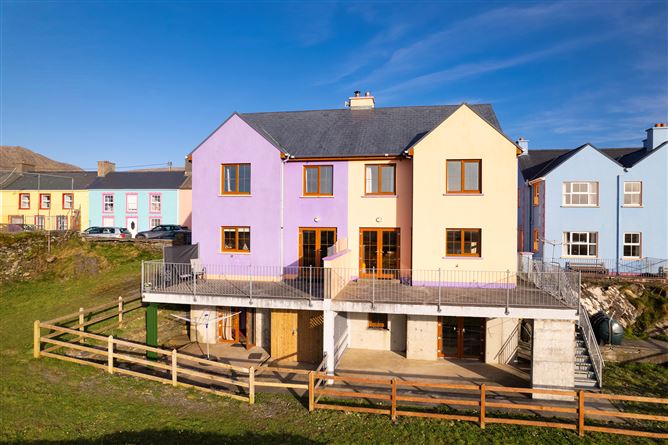 2 Strand View, Allihies Village, Beara, Co. Cork