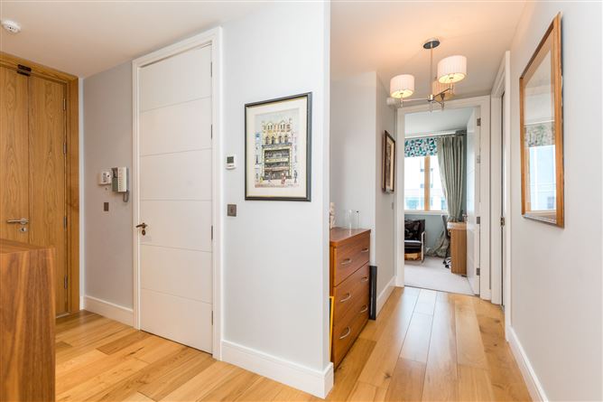 35 The Waterfront, Grand Canal Dk, Dublin 2