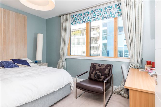 35 The Waterfront, Grand Canal Dk, Dublin 2