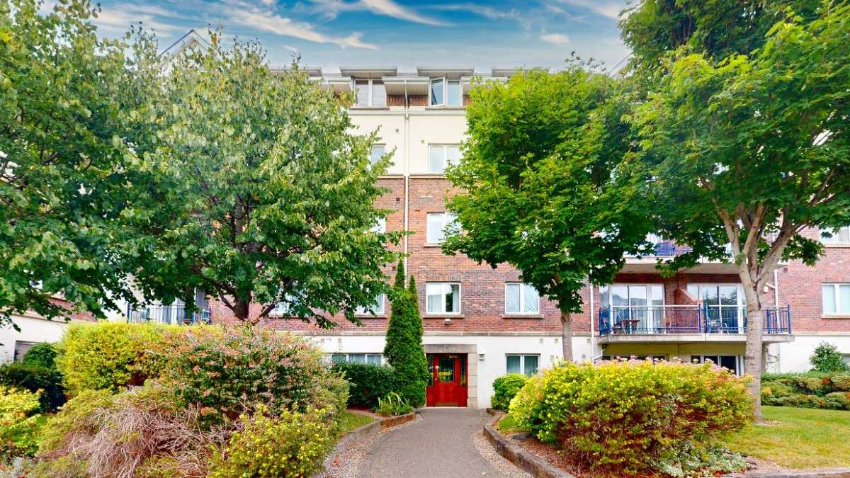 Apartment 225 Hampton Square, Navan Road, Dublin 7